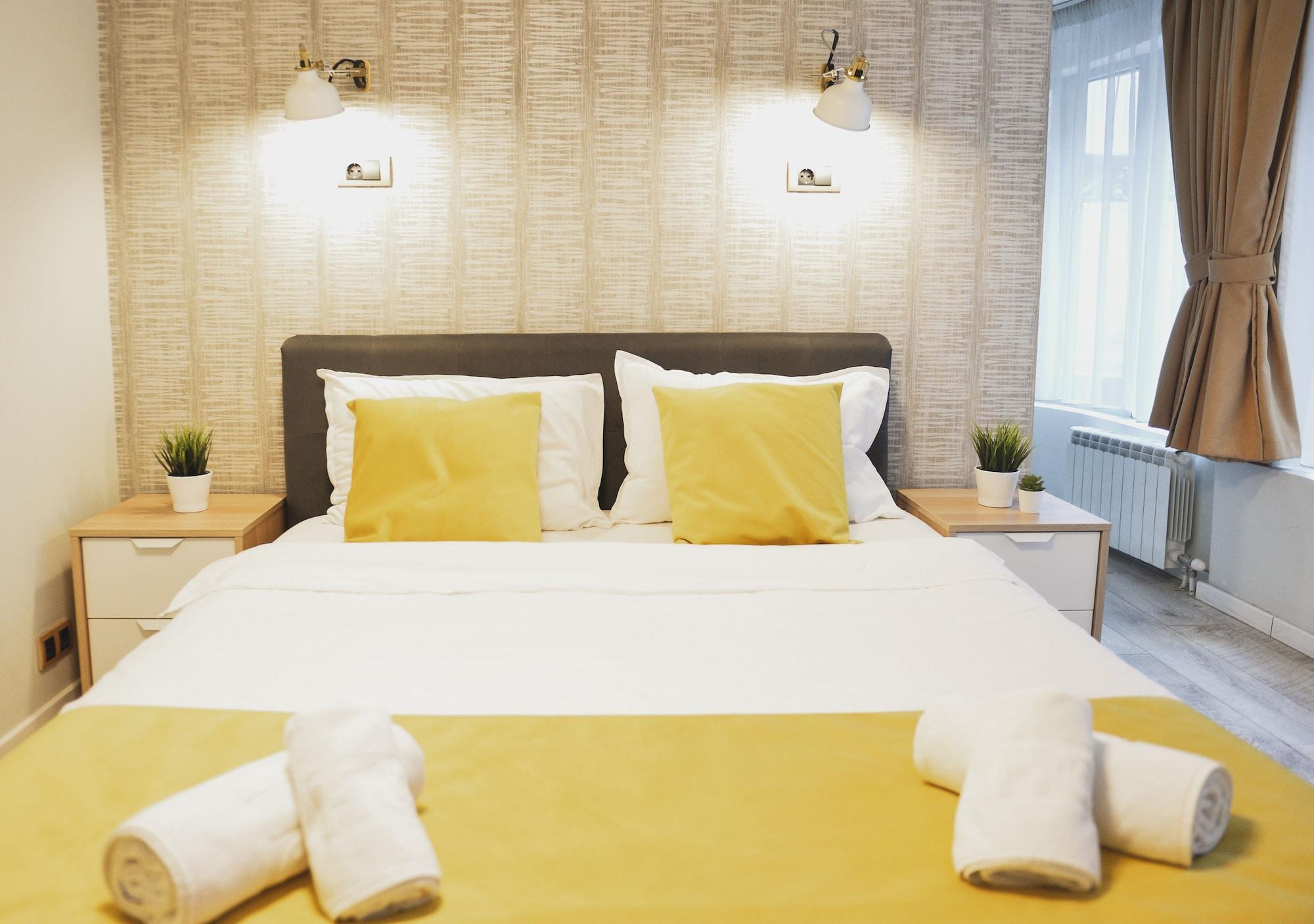 Garni House 46 Plus Belgrado Esterno foto