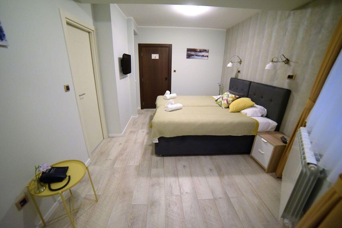 Garni House 46 Plus Belgrado Esterno foto