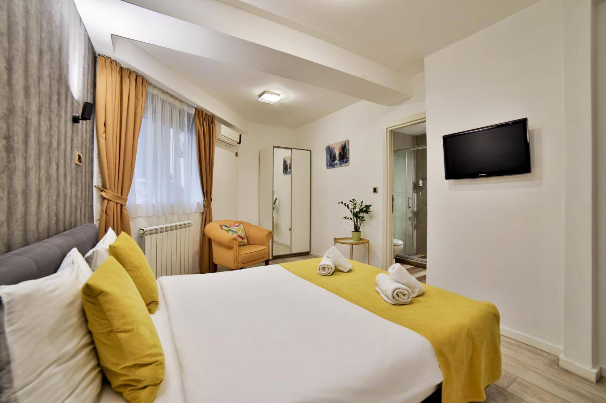 Garni House 46 Plus Belgrado Esterno foto